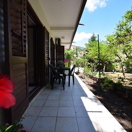Igalo Garden Apartment Herceg Novi Buitenkant foto