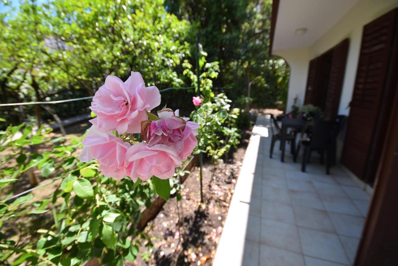 Igalo Garden Apartment Herceg Novi Buitenkant foto