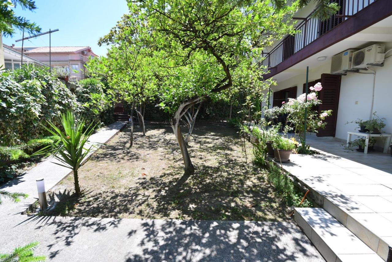 Igalo Garden Apartment Herceg Novi Buitenkant foto